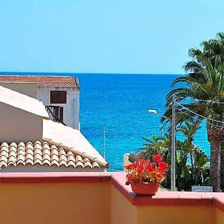 Eucaliptus Sea View Hotel 3*